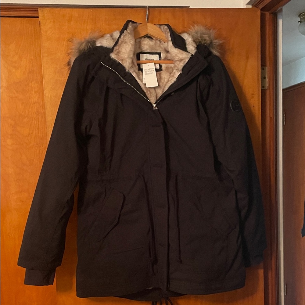 Hollister Black Faux-Fur Trim Hooded Puffer Parka